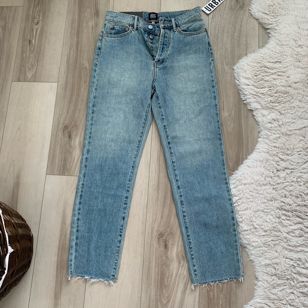 BDG Urban Outfitters Slim Straight Leg Jean size 26